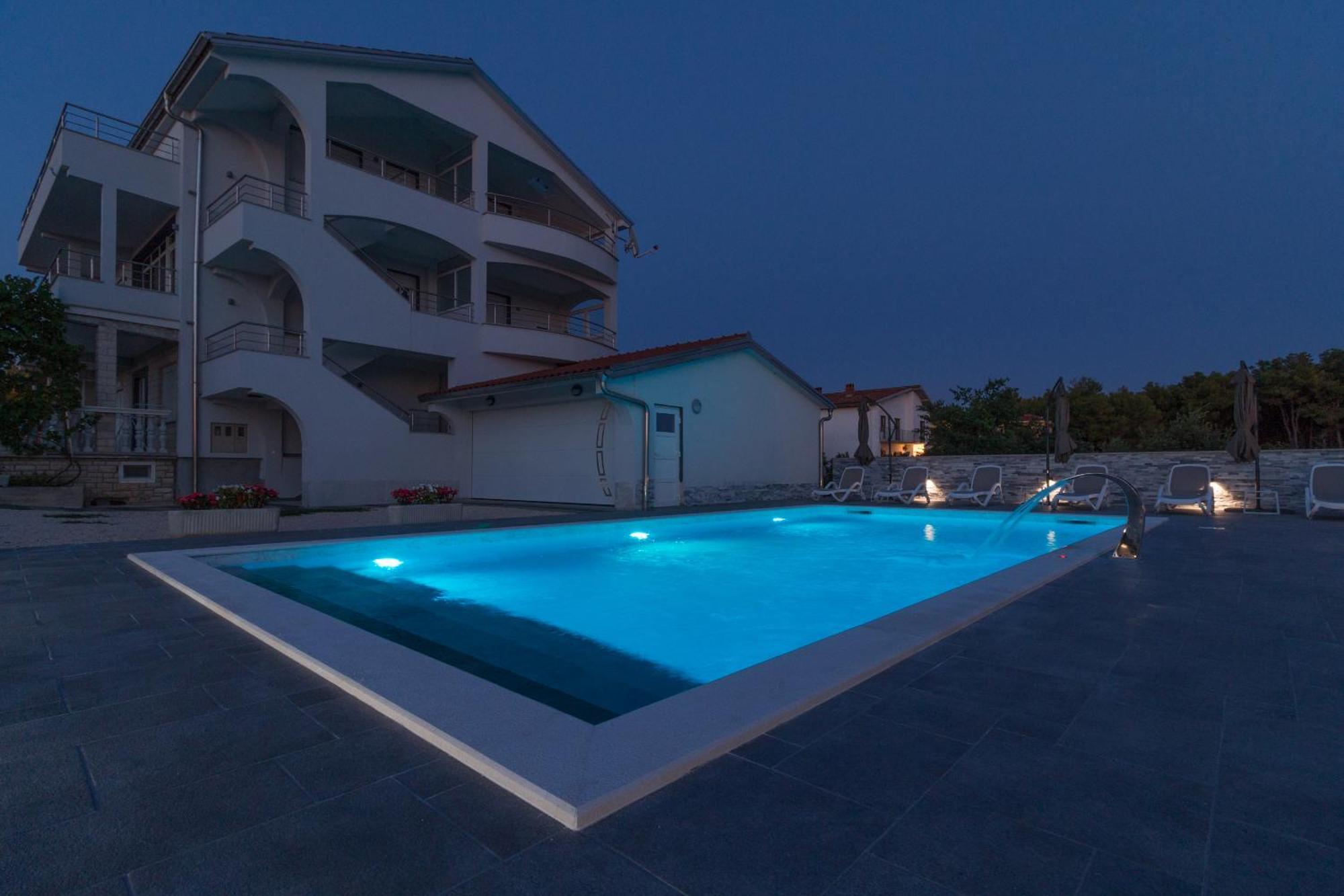 Apartmani Martin Mit Beheiztem Pool With Heated Pool Bibinje Luaran gambar