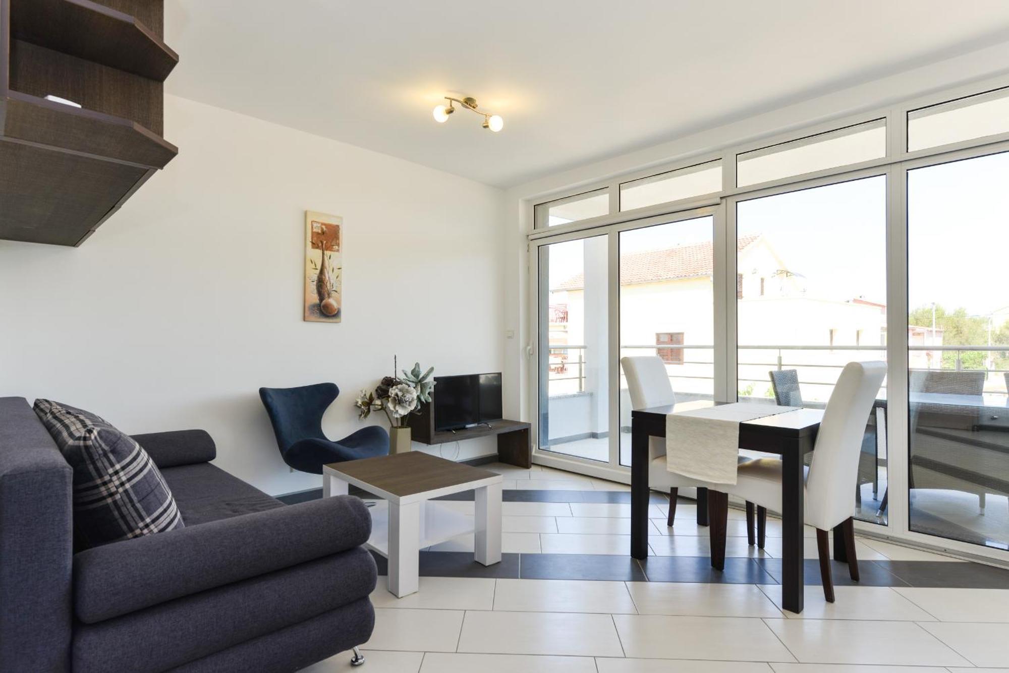 Apartmani Martin Mit Beheiztem Pool With Heated Pool Bibinje Luaran gambar