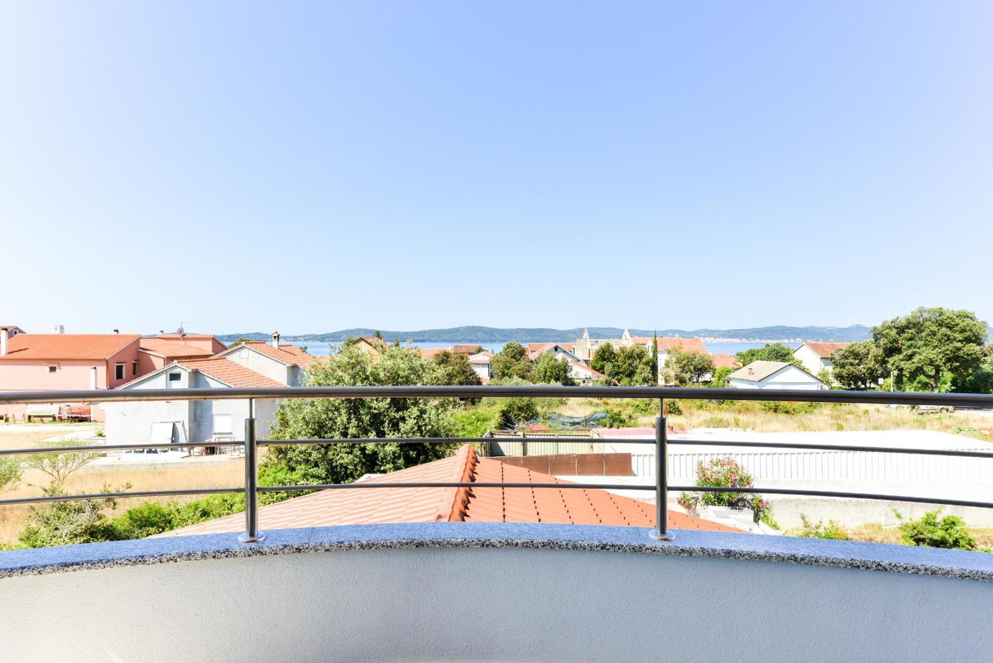 Apartmani Martin Mit Beheiztem Pool With Heated Pool Bibinje Luaran gambar